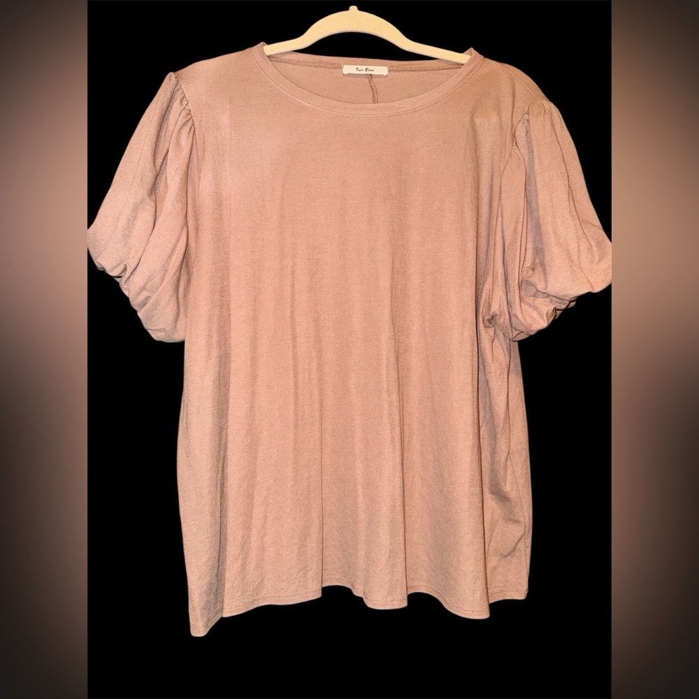 Tres Bien Puff Sleeve Blouse